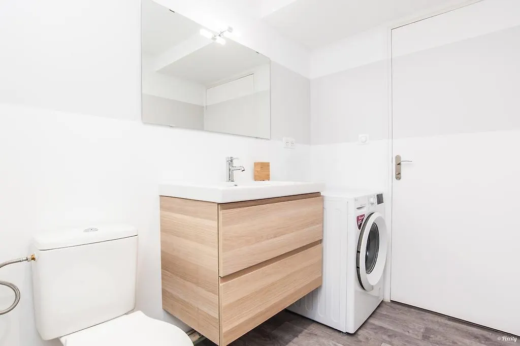 Apartament T2 Design Hypercentre Mediatheque Tuluza 0*,  Francja